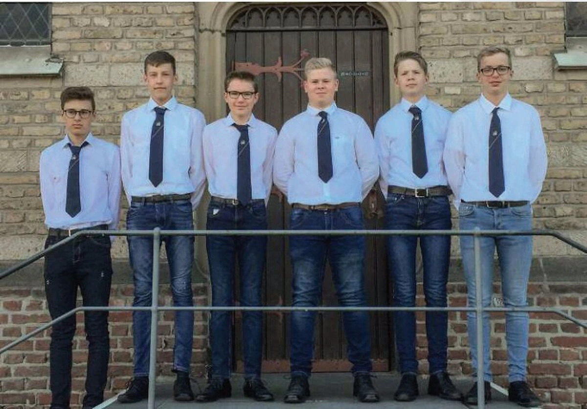 Ehemalige Edelknaben gründen die „Zylinderköpp“